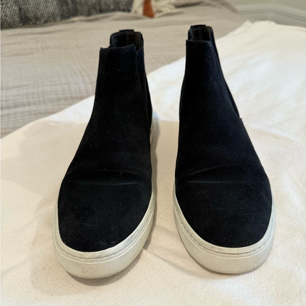 Vince Black Suede High Top Sneakers - size 8